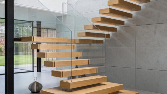 Bisca-4359-Floating-Treads-Staircase-F